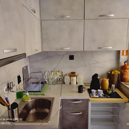 Apartment Flat In The Center Of Velikotarnovo,garibaldi